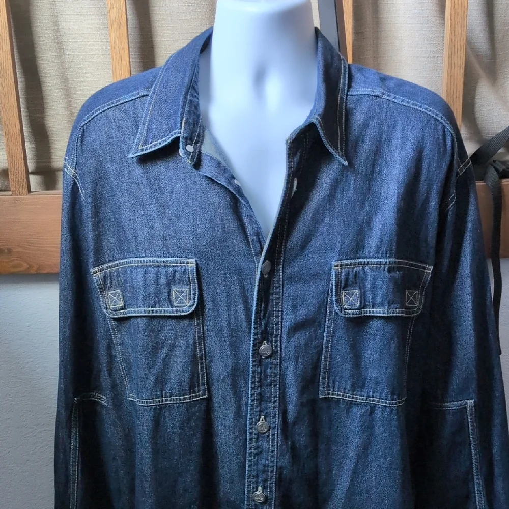 ✨ RARE Sample Garment! Levi's Silvertab Men's Button Down Denim Shirt Size XL - Picture 3 of 10